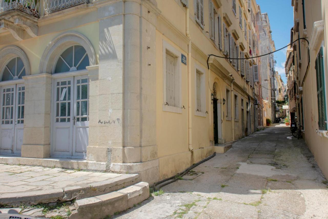 Stella'S Attic In Spianada - Old Town Apartment Corfu  ภายนอก รูปภาพ