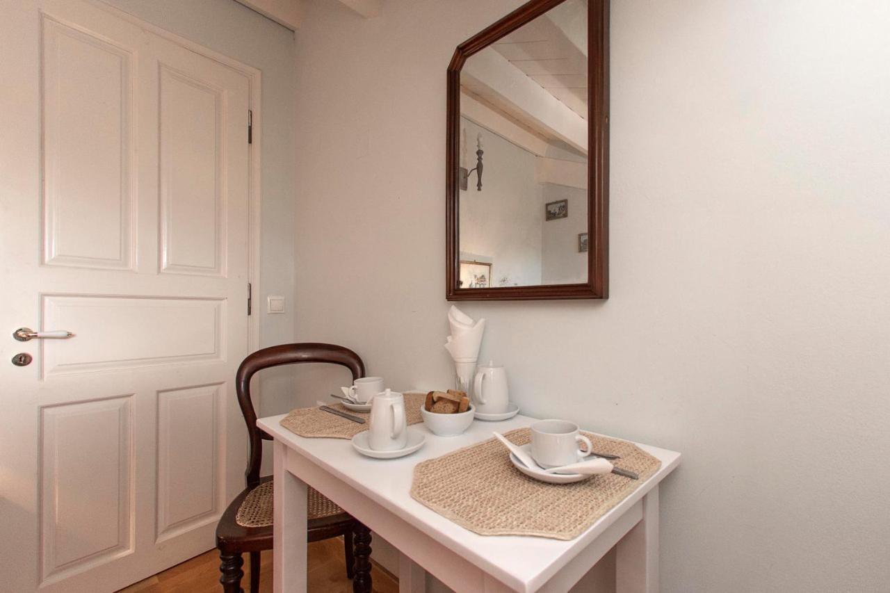 Stella'S Attic In Spianada - Old Town Apartment Corfu  ภายนอก รูปภาพ